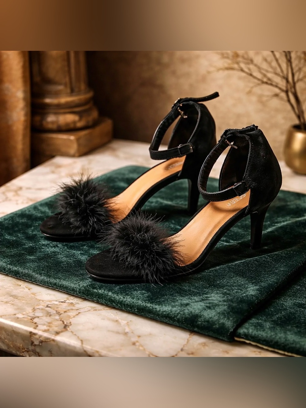 Ardene black high heel shoes Size 7